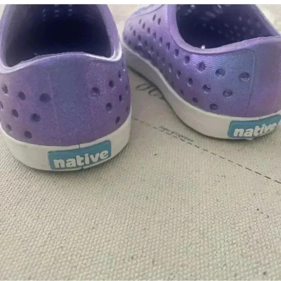 Native Iridescent Purple Native
Size C5 - Picture 4 of 7